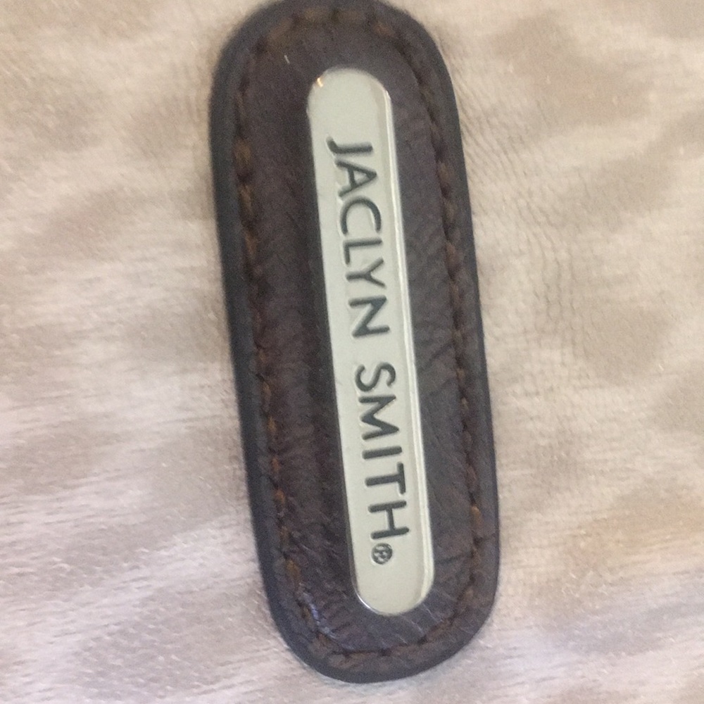 Purses - Picture 6 of 7